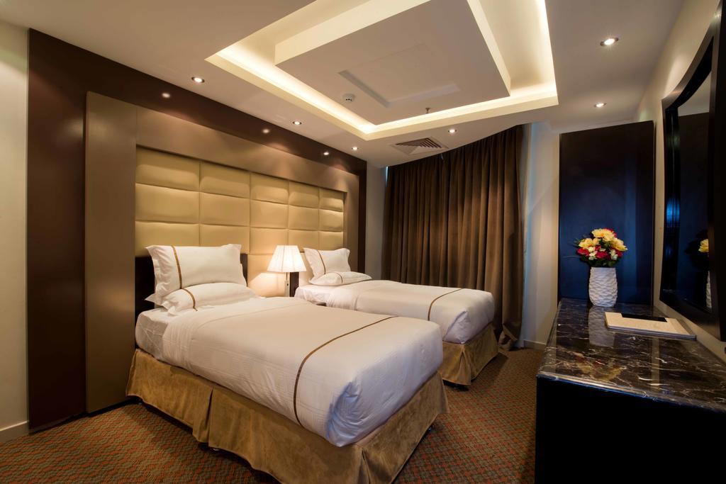Al Yamama Palace Hotel Suites ริยาดห์ ห้อง รูปภาพ
