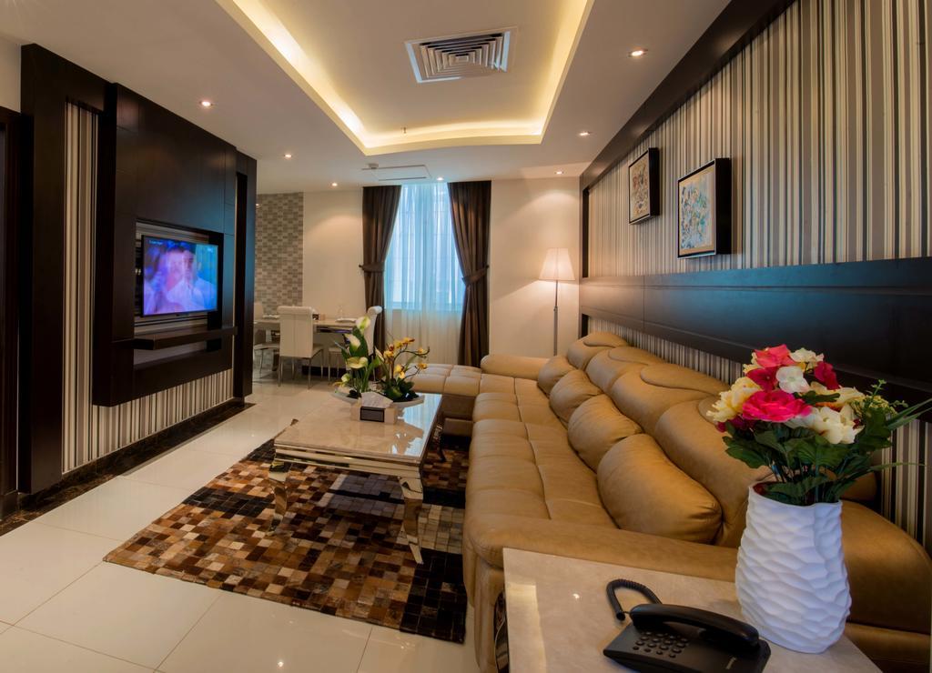 Al Yamama Palace Hotel Suites ริยาดห์ ภายนอก รูปภาพ