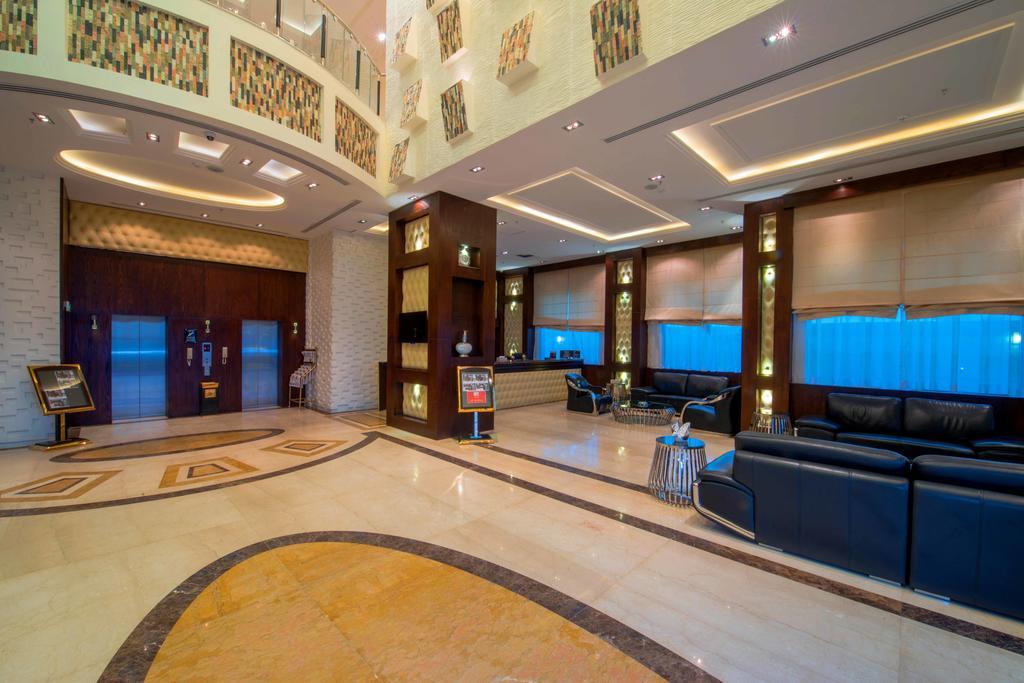 Al Yamama Palace Hotel Suites ริยาดห์ ภายนอก รูปภาพ
