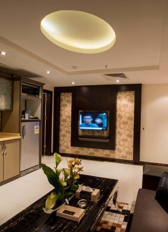 Al Yamama Palace Hotel Suites ริยาดห์ ห้อง รูปภาพ