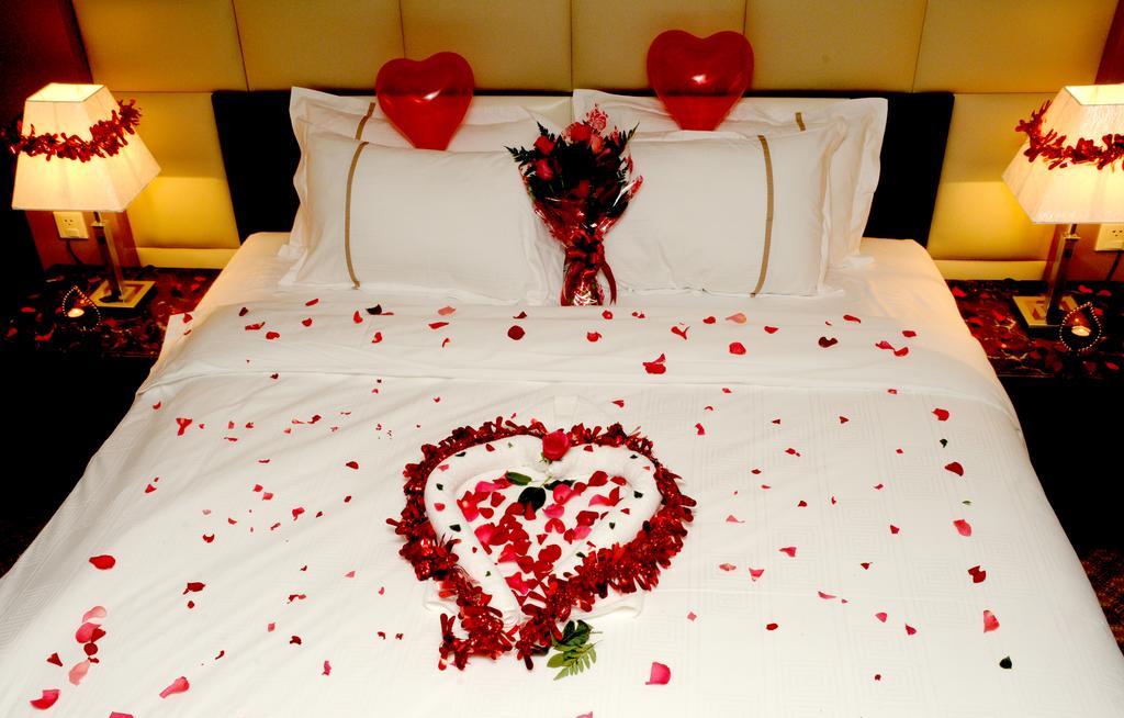 Al Yamama Palace Hotel Suites ริยาดห์ ภายนอก รูปภาพ