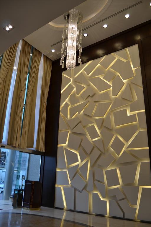 Al Yamama Palace Hotel Suites ริยาดห์ ภายนอก รูปภาพ