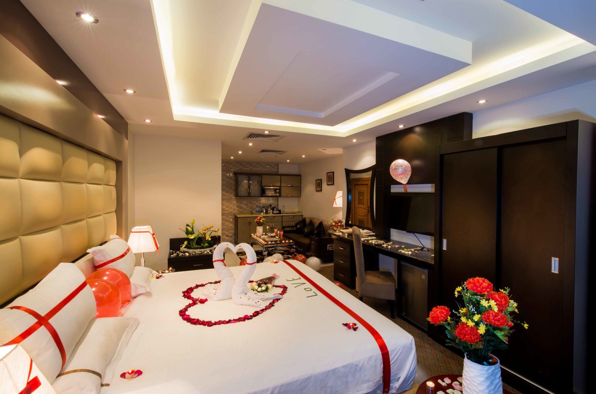 Al Yamama Palace Hotel Suites ริยาดห์ ภายนอก รูปภาพ