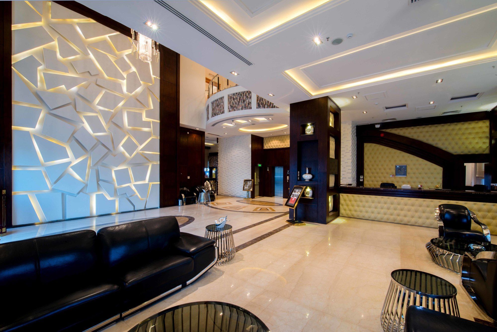 Al Yamama Palace Hotel Suites ริยาดห์ ภายนอก รูปภาพ